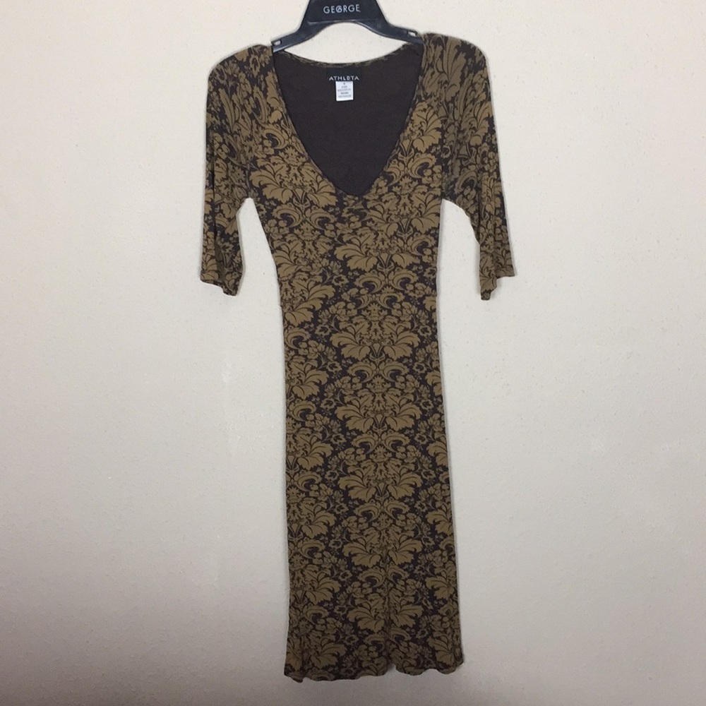 Athleta Floral & Leaf Print Scoop Neck Dress